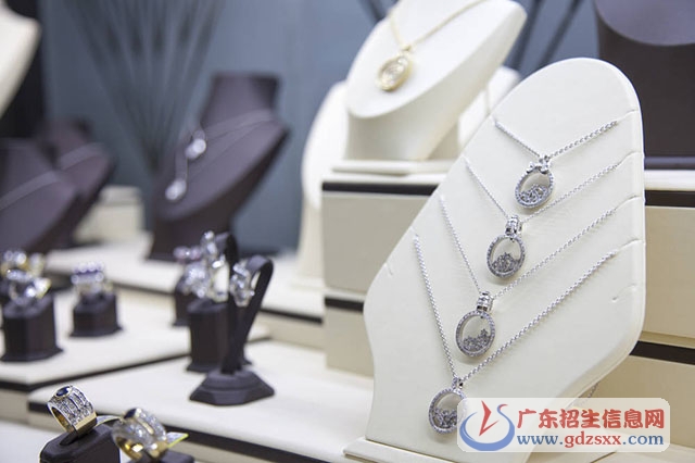 广州珠宝学校有哪些-广州珠宝设计哪个学校最好-广东技校排名网